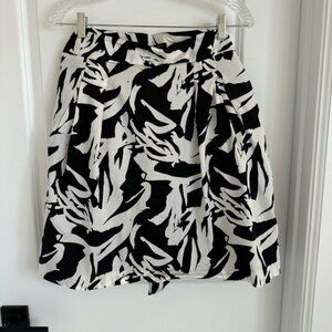 Ann Taylor Black and White Skirt